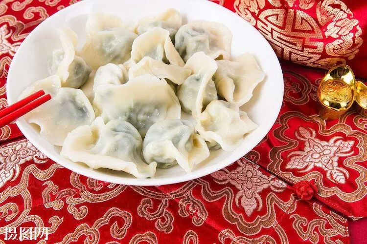 新年除夕日記200字_新年來啦之大鬧除夕_新年是除夕還是春節(jié)