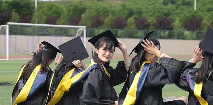 呂梁學(xué)院環(huán)境怎么樣（呂梁學(xué)院離市區(qū)遠(yuǎn)嗎）