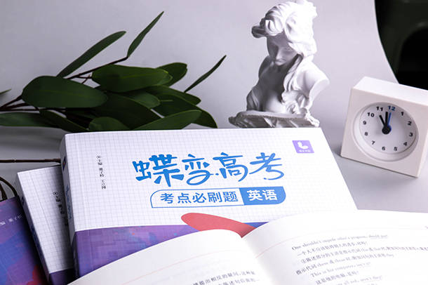 廣西高考考什么卷_2013高考零分作文廣西卷撿到手機之后_2015年廣西高考文綜卷