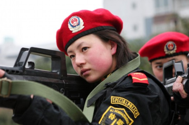 武警工程大學(xué)分?jǐn)?shù)線是_武警工程大學(xué) 云海_武警工程大學(xué)分?jǐn)?shù)線