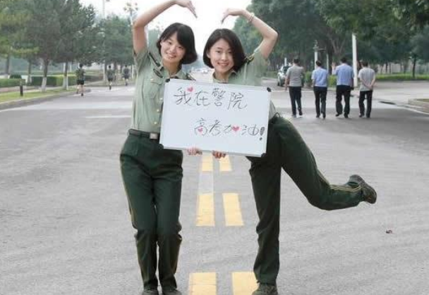 武警工程大學(xué)分?jǐn)?shù)線是_武警工程大學(xué) 云海_武警工程大學(xué)分?jǐn)?shù)線