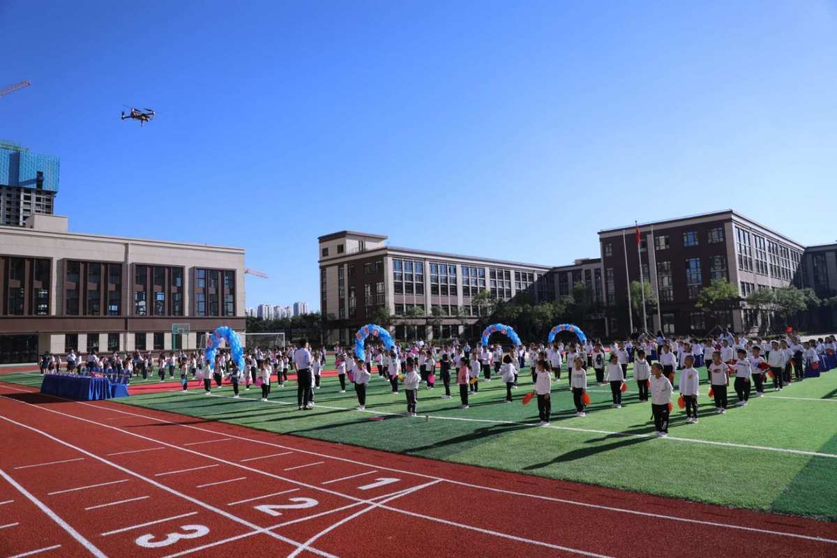 虹口小學梯隊排名_2018浦東小學梯隊排名_2014年上海小學排名