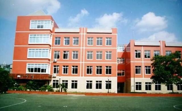 上海市重點小學班級人數(shù)_上海市重點小學班級人數(shù)_上海市重點小學班級人數(shù)