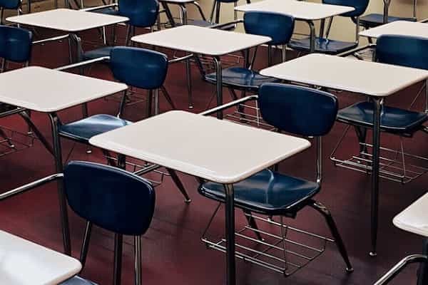 本科線分?jǐn)?shù)線202_2024本科錄取分?jǐn)?shù)線_22020年本科分?jǐn)?shù)線