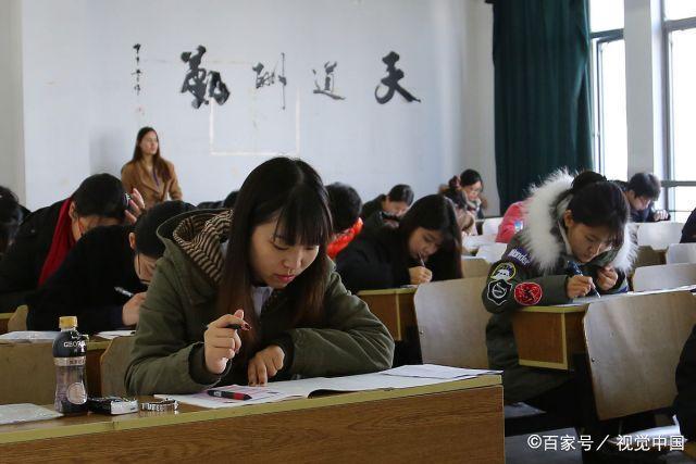 學(xué)費(fèi)民辦本科貴嗎_民辦本科學(xué)費(fèi)一年大概多少_民辦本科學(xué)費(fèi)太貴了