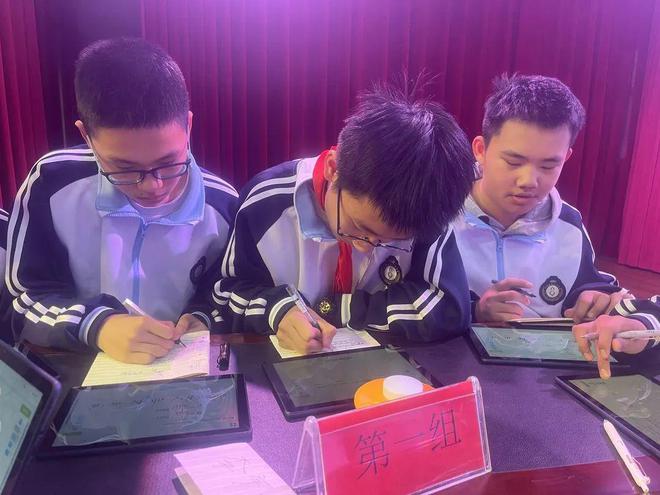 師范學校及錄取分數線_2021師范學校錄取分數_2024年山東師范大學附屬中學錄取分數線(所有專業分數線一覽表公布)