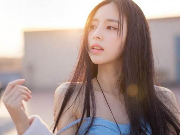 人大校花康逸琨簡歷_人大校花康逸琨素顏_人大校花康逸琨