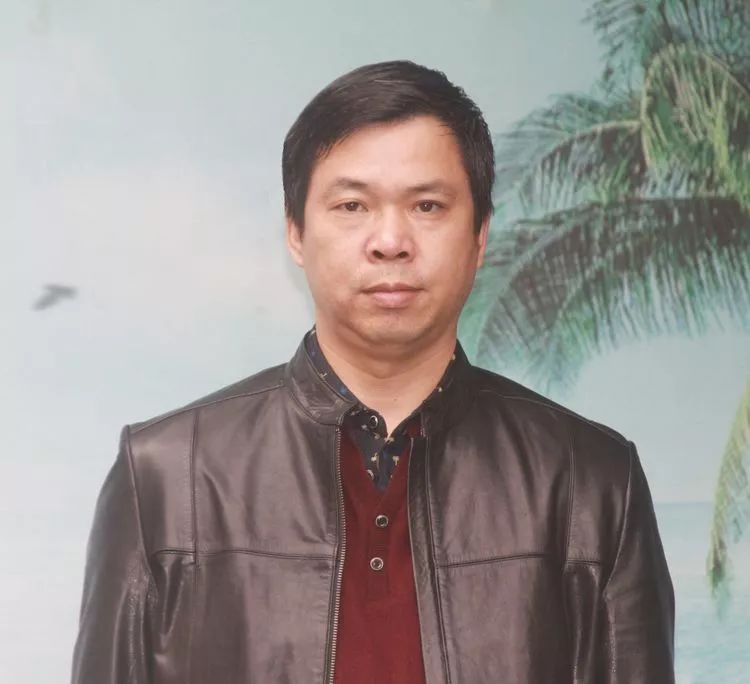 重慶銀利寵物學(xué)校學(xué)費(fèi)_重慶寵物美容培訓(xùn)學(xué)校排名_重慶銀利寵物美容學(xué)校