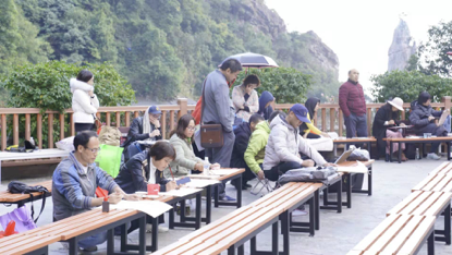 廣東省許欽松藝術基金會鄉村美術教師培育計劃_兒童美術培訓課程_鄉村美術教師培訓課程