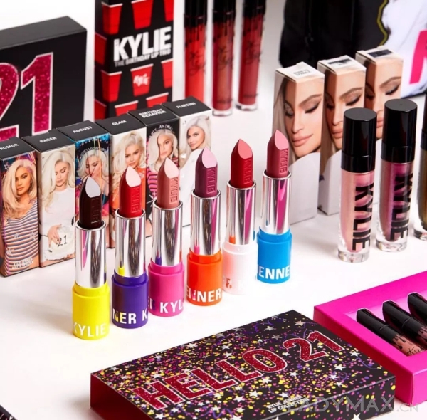 美妝博主品牌優勢_化妝師自創彩妝品牌_彩妝造型設計