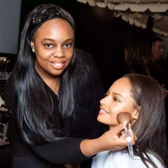 美妝博主品牌優勢_彩妝造型設計_化妝師自創彩妝品牌